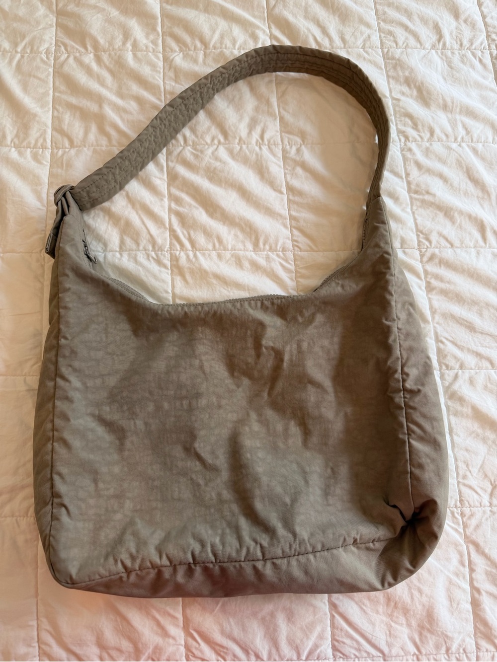 BAGGU nylon shoulder bag Dove